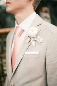 Γαμπριάτικο κοστούμι: Με γραβάτα ή παπιγιόν? - Εικόνα 1061