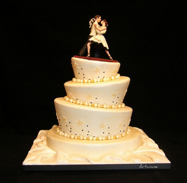 Aσυνήθιστες γαμήλιες τούρτες! - #989