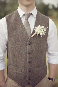 Γαμπριάτικο κοστούμι: Με γραβάτα ή παπιγιόν? - Εικόνα 1058